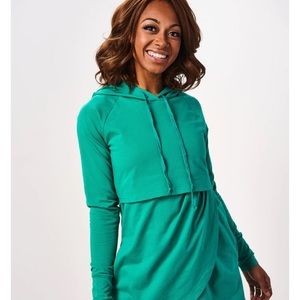 Latched mama nursing hoodie! Teal, worn once